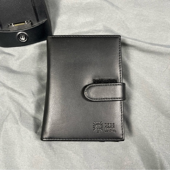 Palm Handheld m515 with Black Leather Case - Picture 4 of 7